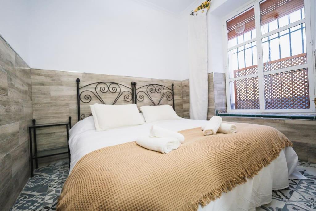 Apartamento En El Barrio De San Lorenzo, Junto A La Basilica Del Gran Poder Sevilha Exterior foto